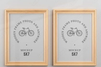 Free 2 Wooden Frames Photo and Artwork 5x7 PSD Mockup